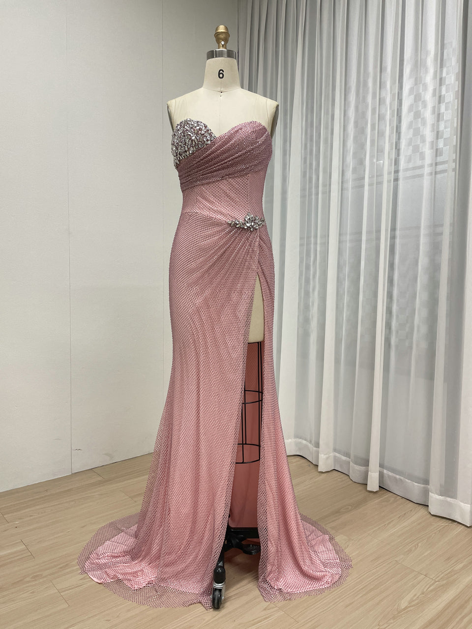 Fashionable Off Shoulder Sweetheart Neck High Split Prom Evening Dresses With Dazzling Diamond for Parties MB40402