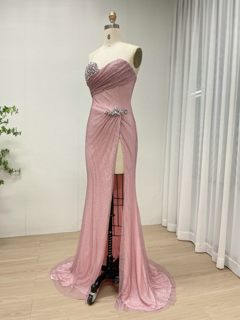 Fashionable Off Shoulder Sweetheart Neck High Split Prom Evening Dresses With Dazzling Diamond for Parties MB40402