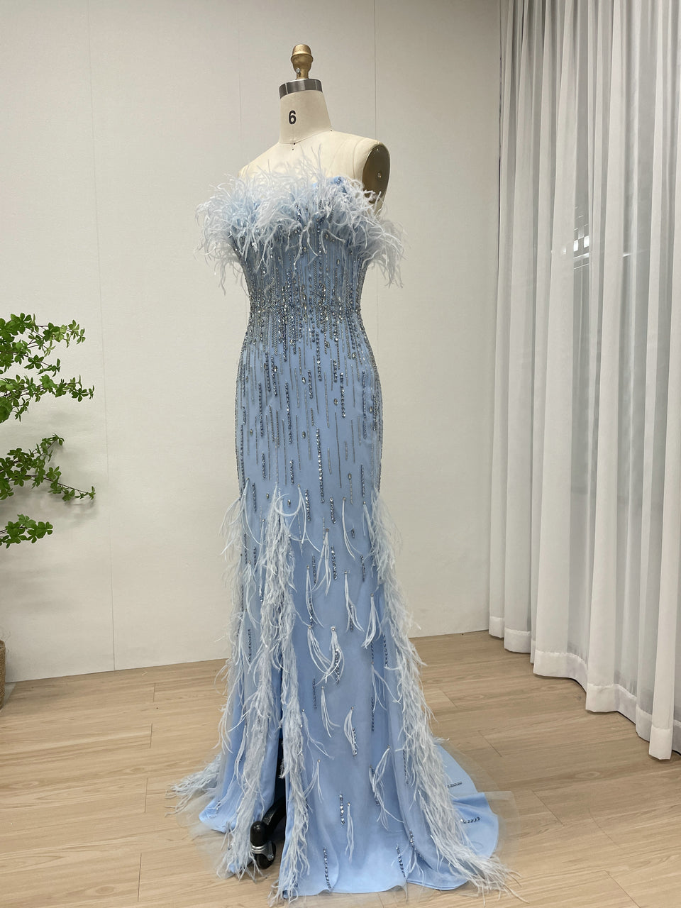 Classy Feather Neckline High Slit Prom Evening Dress Embellished Luxury Handmade Beaded for Formal Occasion MB40403