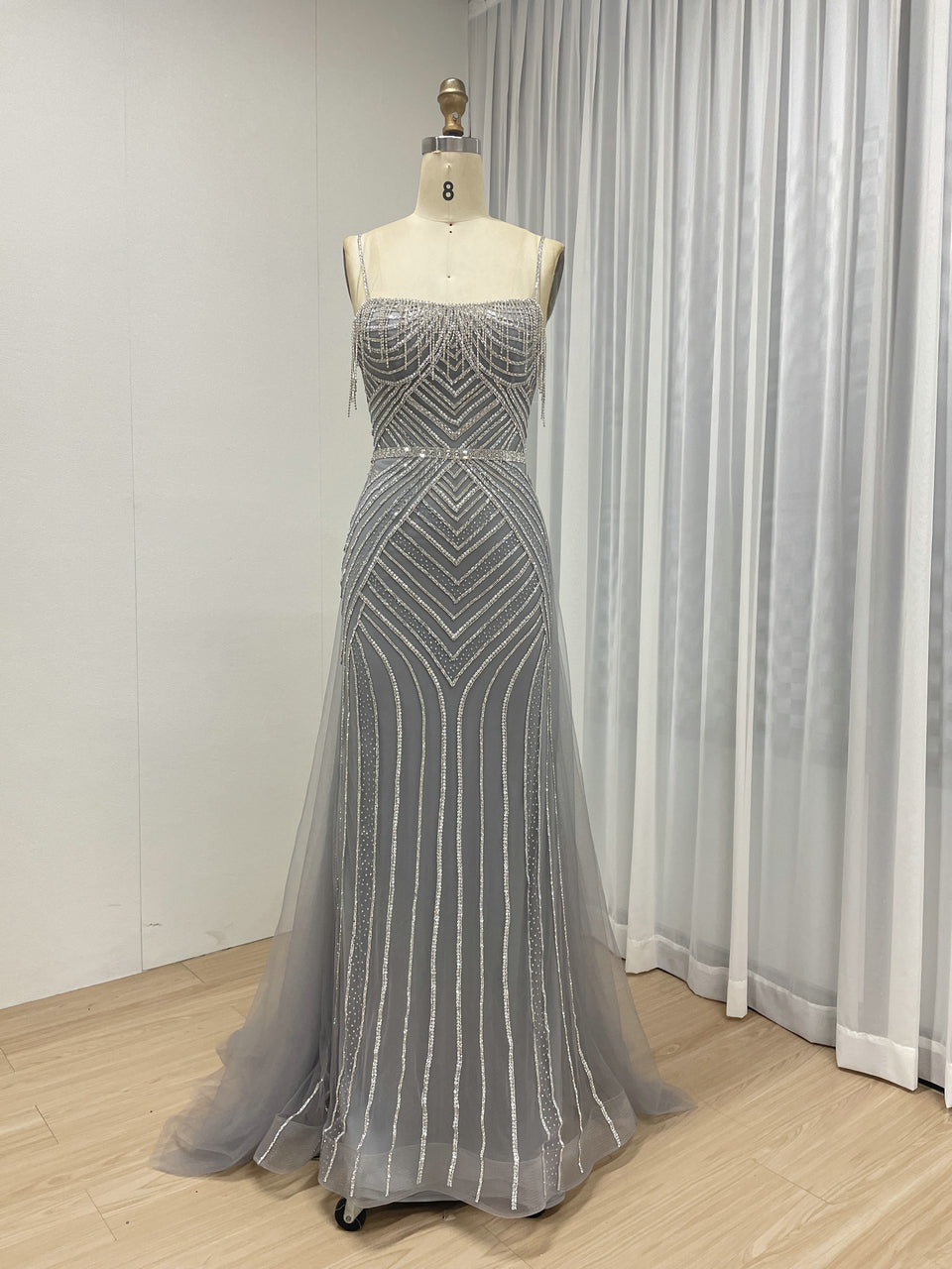 Embellished Intricate Crystal Beading Strap Dress Dubai Wedding Formal Party Gowns MB40418