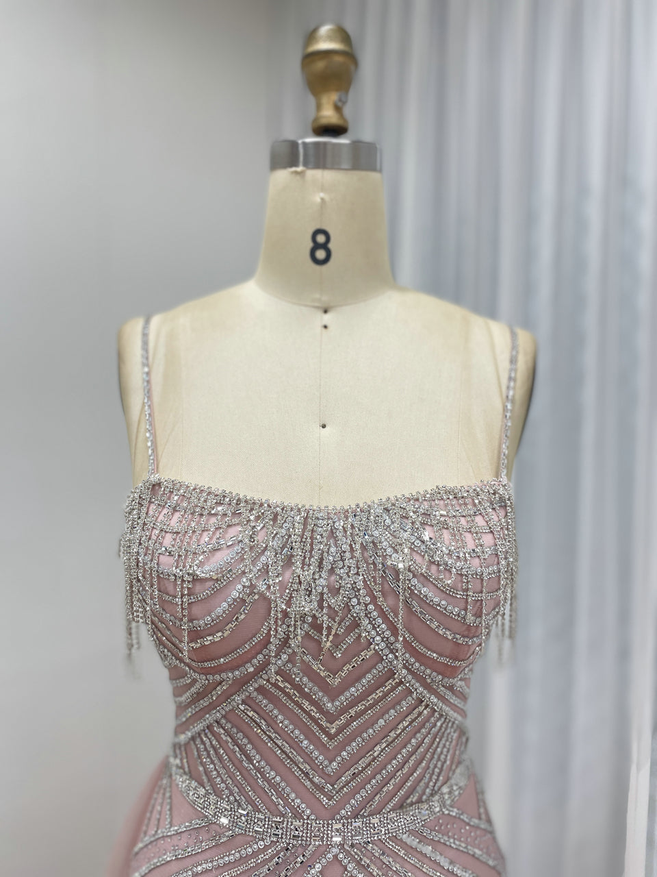 Embellished Intricate Crystal Beading Strap Dress Dubai Wedding Formal Party Gowns MB40418