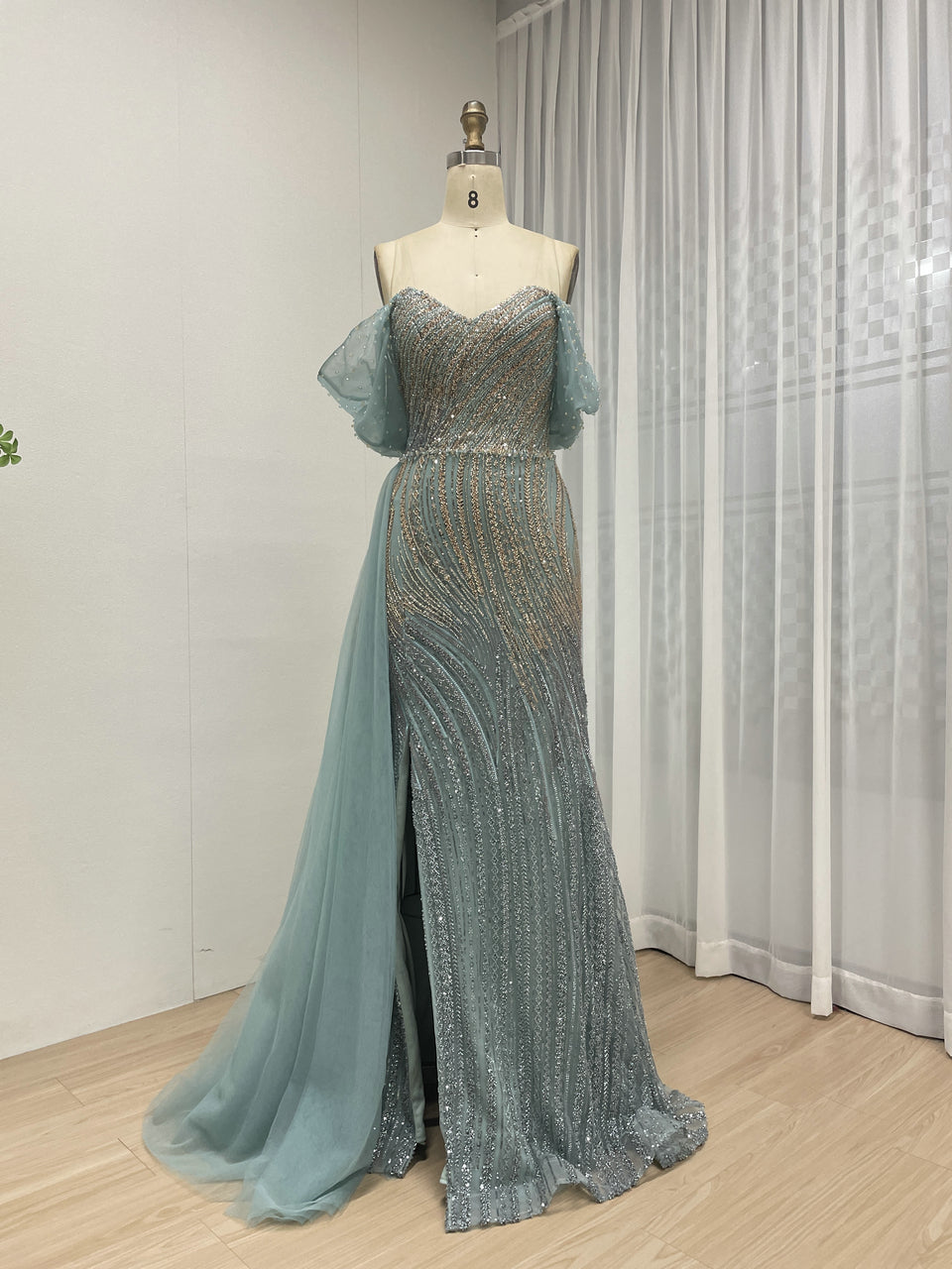 Green Luxurious Sweetheart Off Shoulder Prom Dresses with High Split for Women Dress Plus Size MB40419