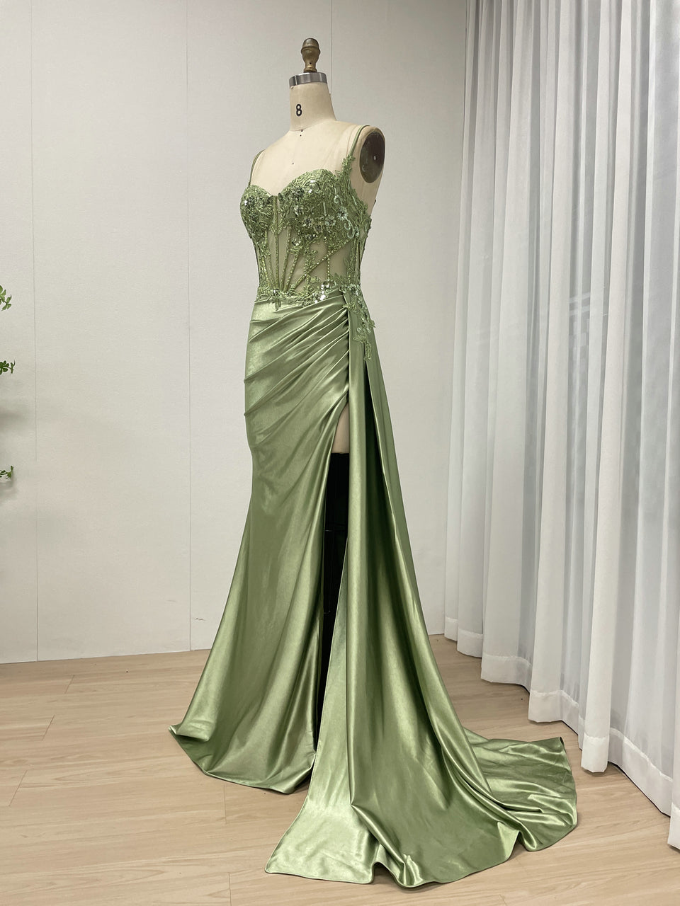 Sexy High Slit Mermaid Evening Dress Beautiful 3D Floral Embroidery With Graceful Side Skirt MB40424