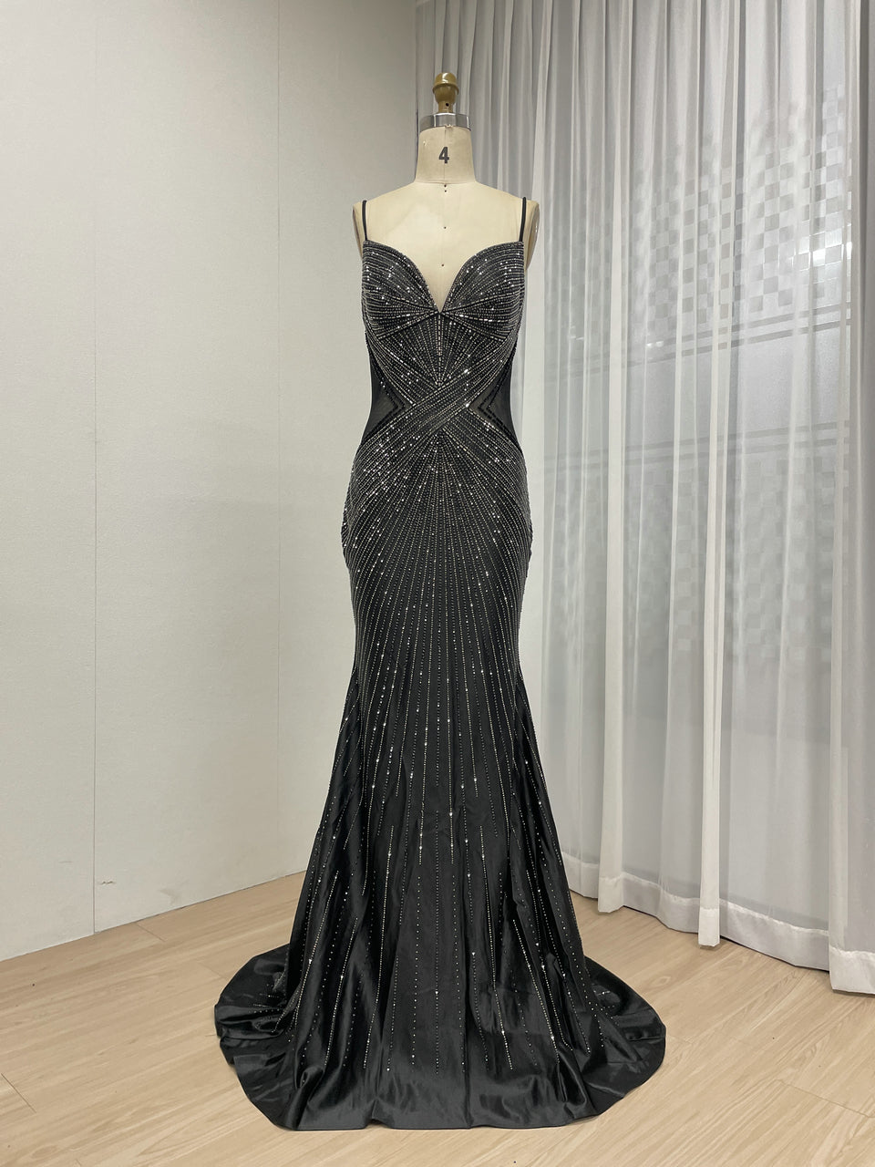 Sexy Spaghetti Strap V Neck Sheer Waist Mermaid Prom Evening Gown for Formal MB40428
