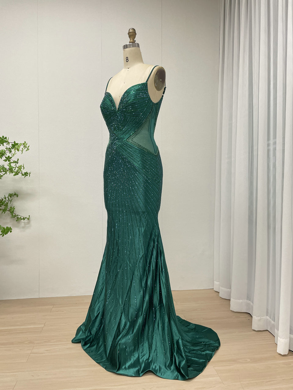 Sexy Spaghetti Strap V Neck Sheer Waist Mermaid Prom Evening Gown for Formal MB40428