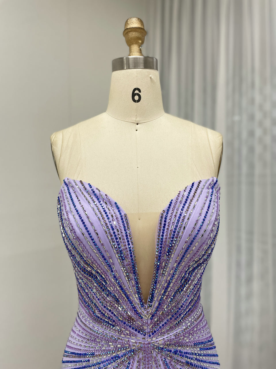 Sexy V Neck High Slit Beaded Embroidery Mermaid Prom Evening Gown for Formal Occasions MB40429