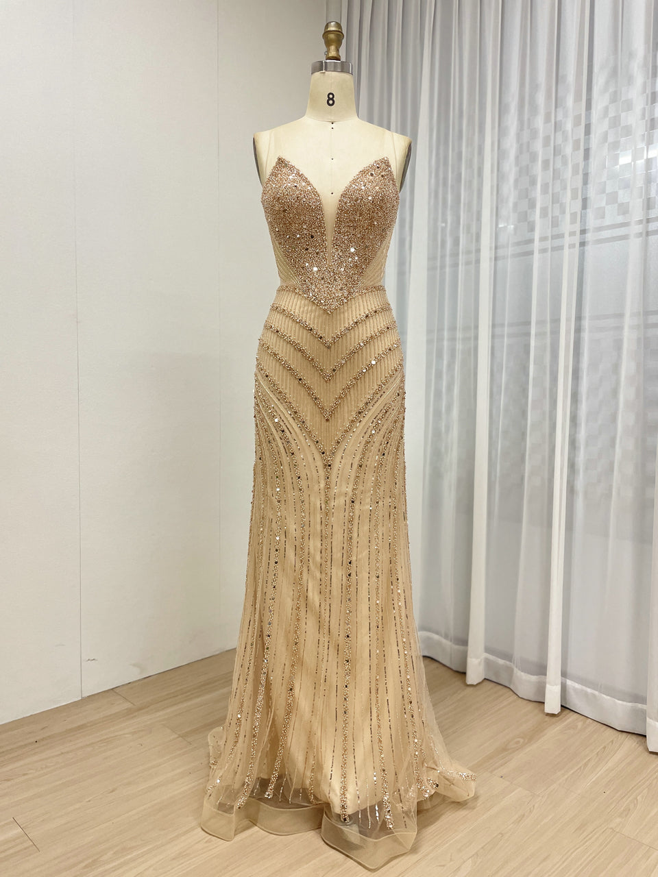 Sexy Sleeveless V Neck Crystal Beading Mermaid Prom Evening Gown MB40431