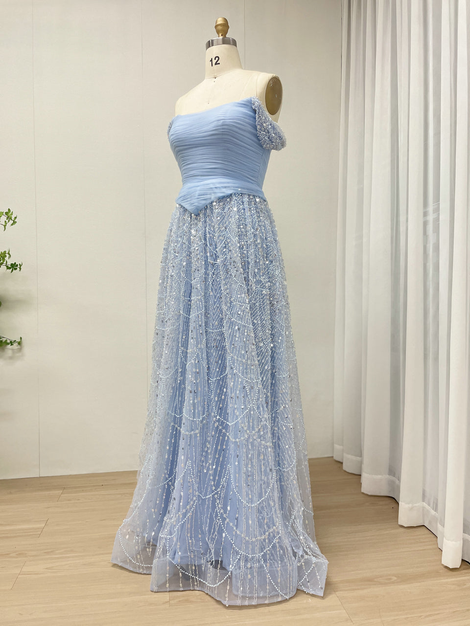 Elegant Off the Shoulder a Line Prom Evening Gown With Handmade Beading MB40432