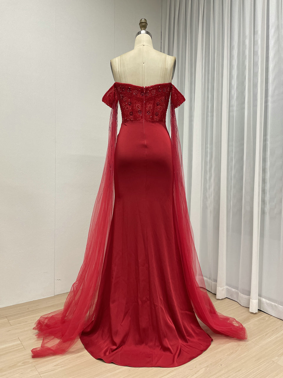 Luxury Elegant Mermaid Prom Evening Gown With Beautiful Beaded Floral MB40434