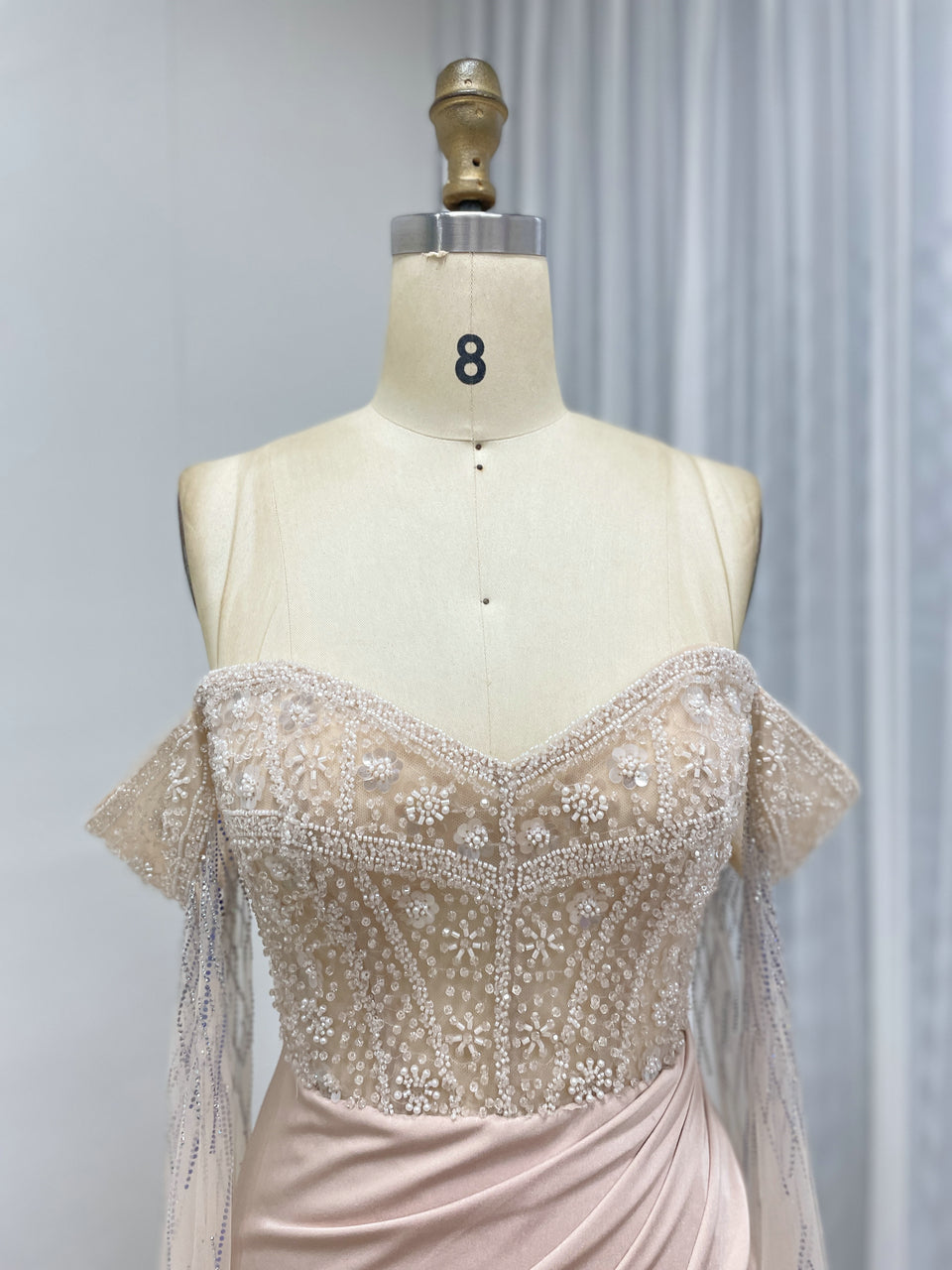 Luxury Elegant Mermaid Prom Evening Gown With Beautiful Beaded Floral MB40434