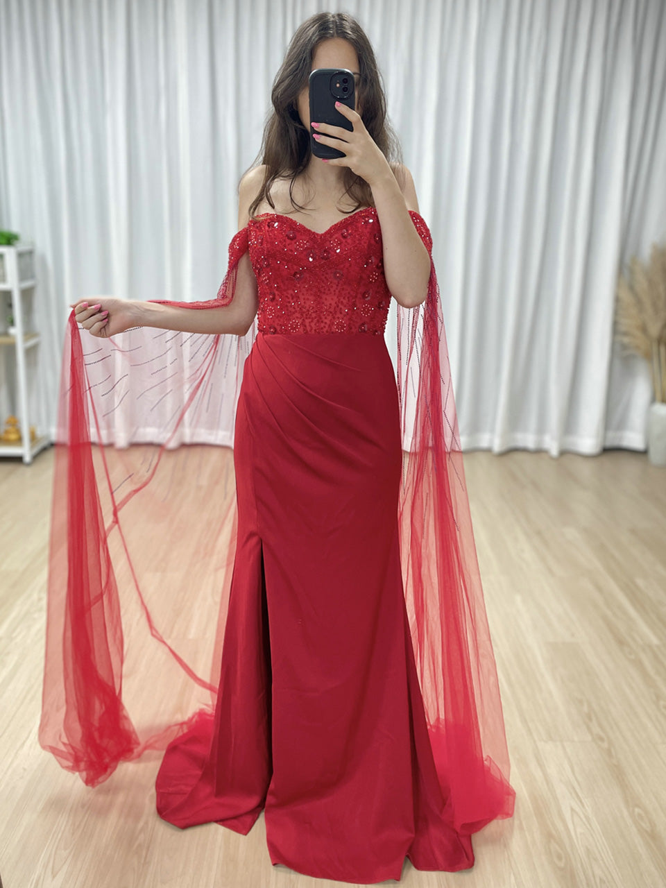 Luxury Elegant Mermaid Prom Evening Gown With Beautiful Beaded Floral MB40434