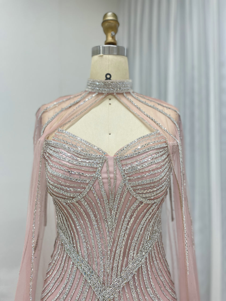 Luxurious Exquisite Beaded Crystal Prom Evening Gown With Elegant Cap Sleeve for Formal Occasion MB40435
