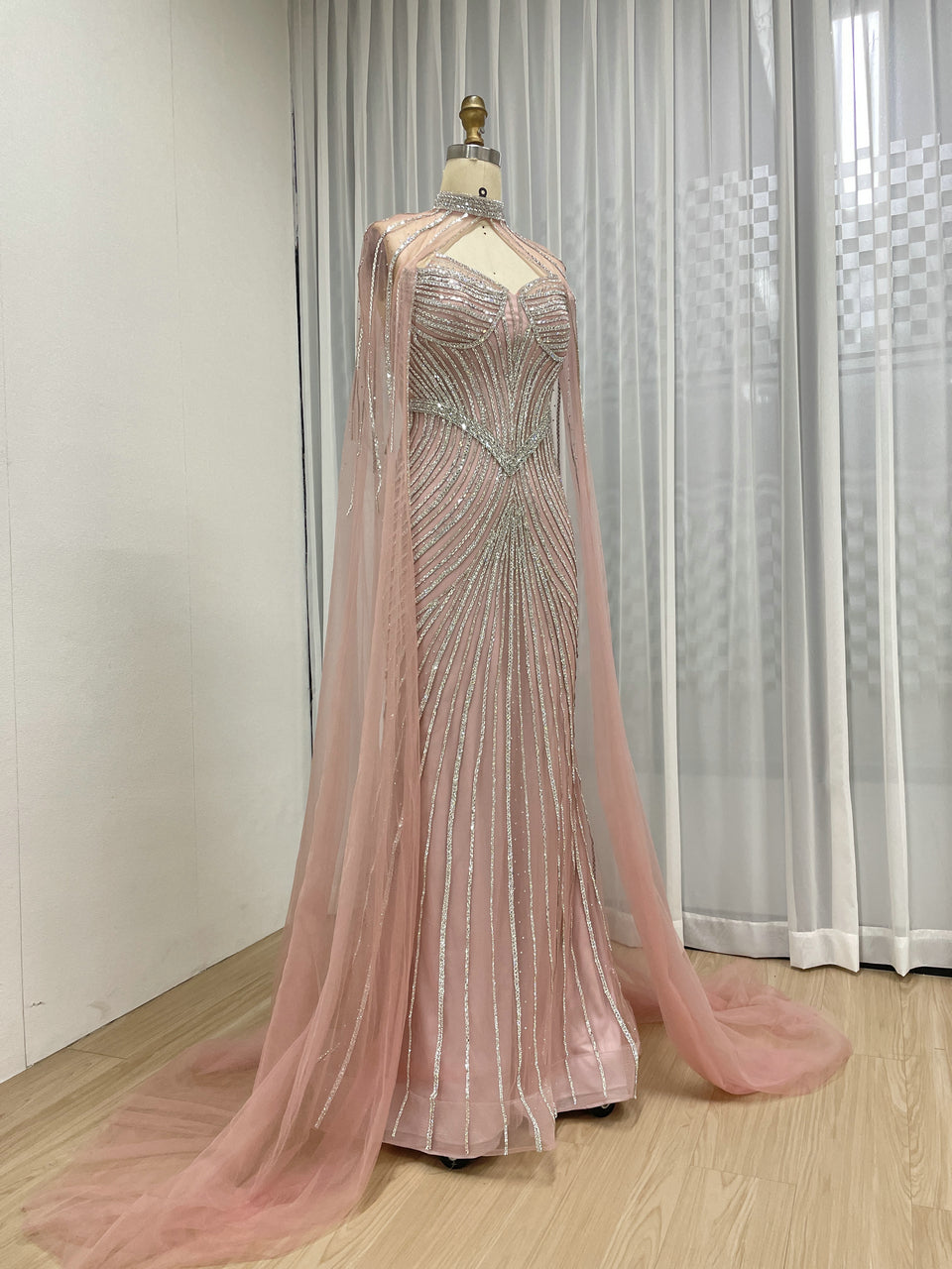 Luxurious Exquisite Beaded Crystal Prom Evening Gown With Elegant Cap Sleeve for Formal Occasion MB40435