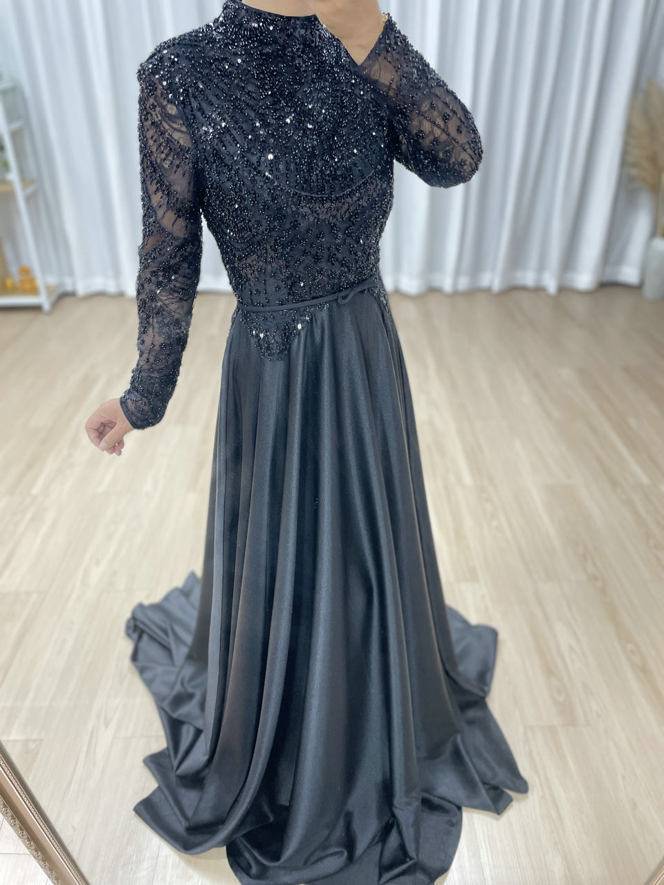Black High-Neck Evening Dress: Long Sleeve Formal Gown with Satin Skirt MB40439