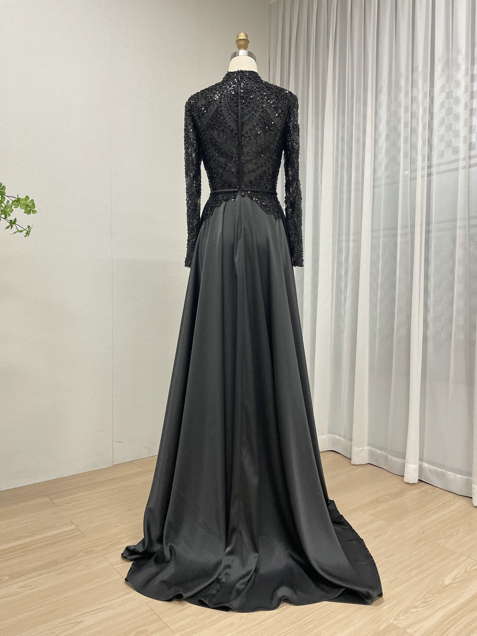 Black High-Neck Evening Dress: Long Sleeve Formal Gown with Satin Skirt MB40439
