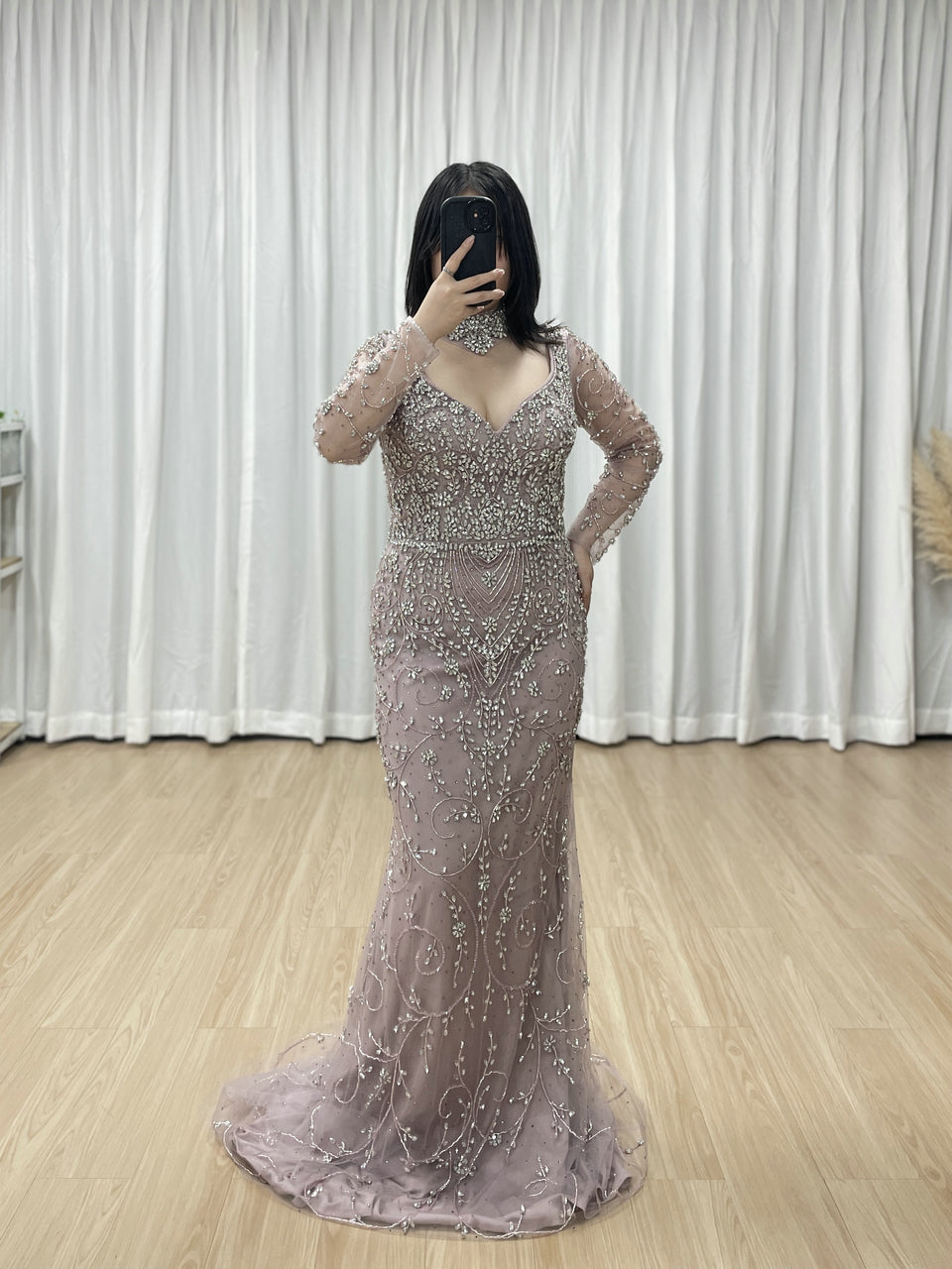 Elegant Handmade Beaded Evening Gown Long Sleeves Luxury Formal Dress for Parties MC20106