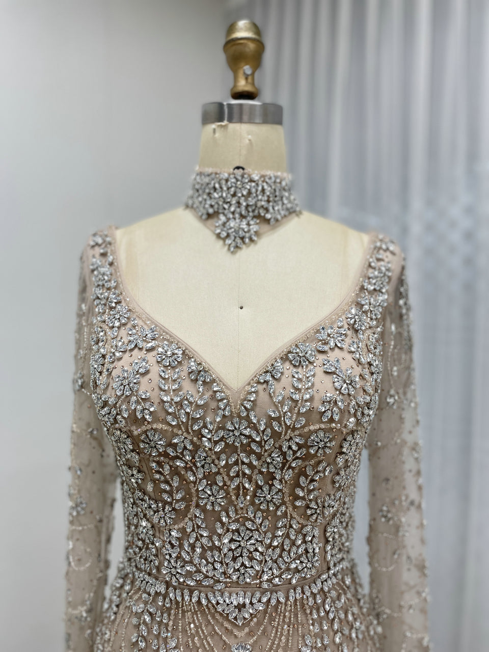 Elegant Handmade Beaded Evening Gown Long Sleeves Luxury Formal Dress for Parties MC20106