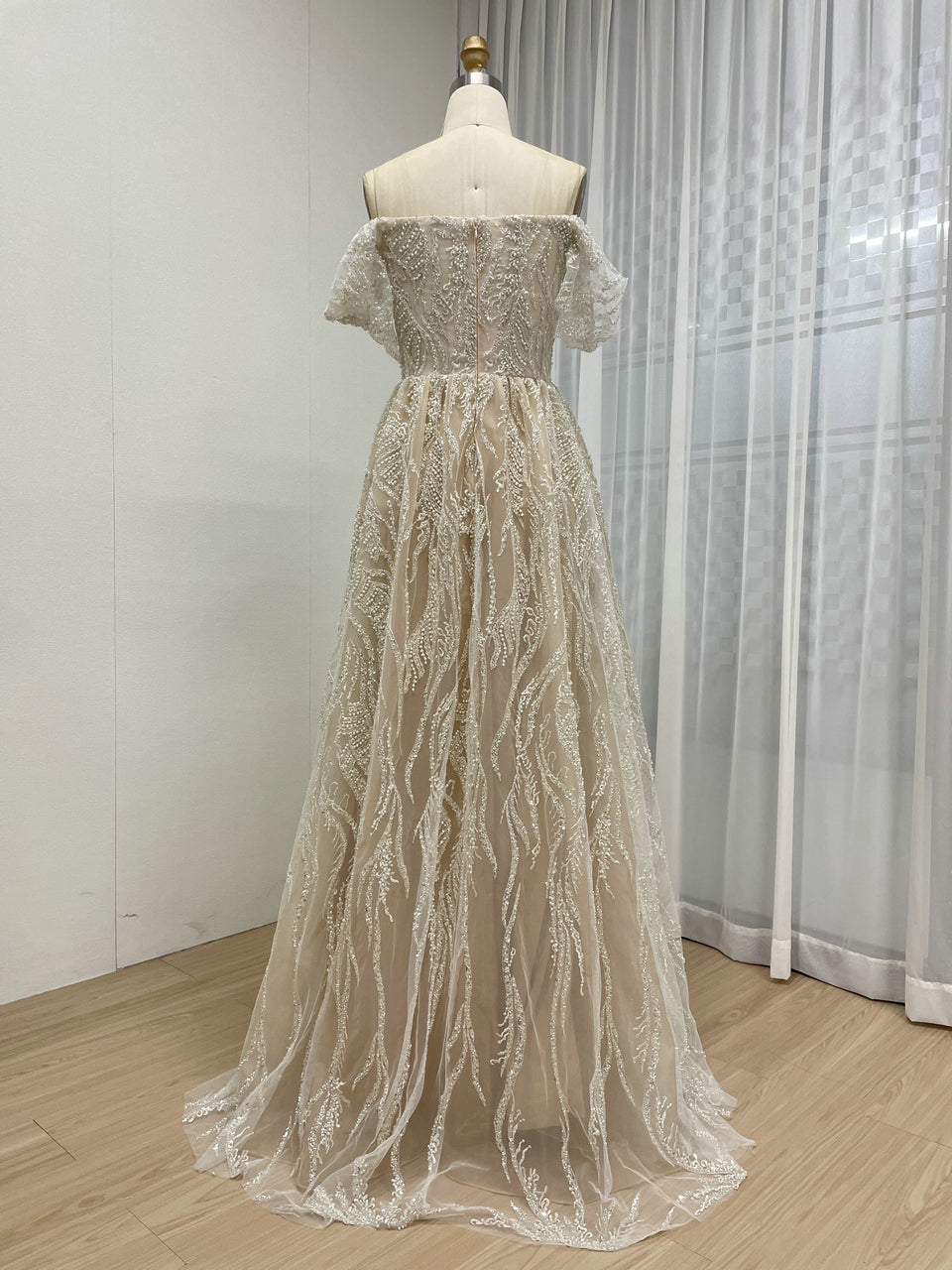 Elegant Off-Shoulder Beaded Leaf Pattern A-Line Evening Gown Champagne Prom Dress for Women MY20005-2