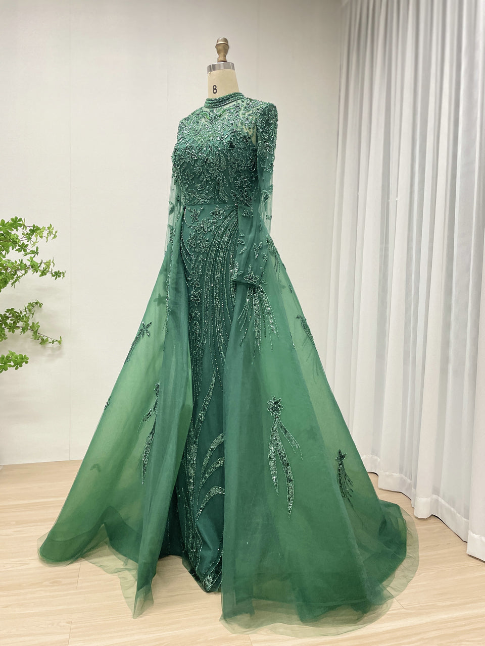 Green Long Sleeve Beaded A-Line Evening Gown with Crystal Vine Pattern Prom Dress Women MY30035B