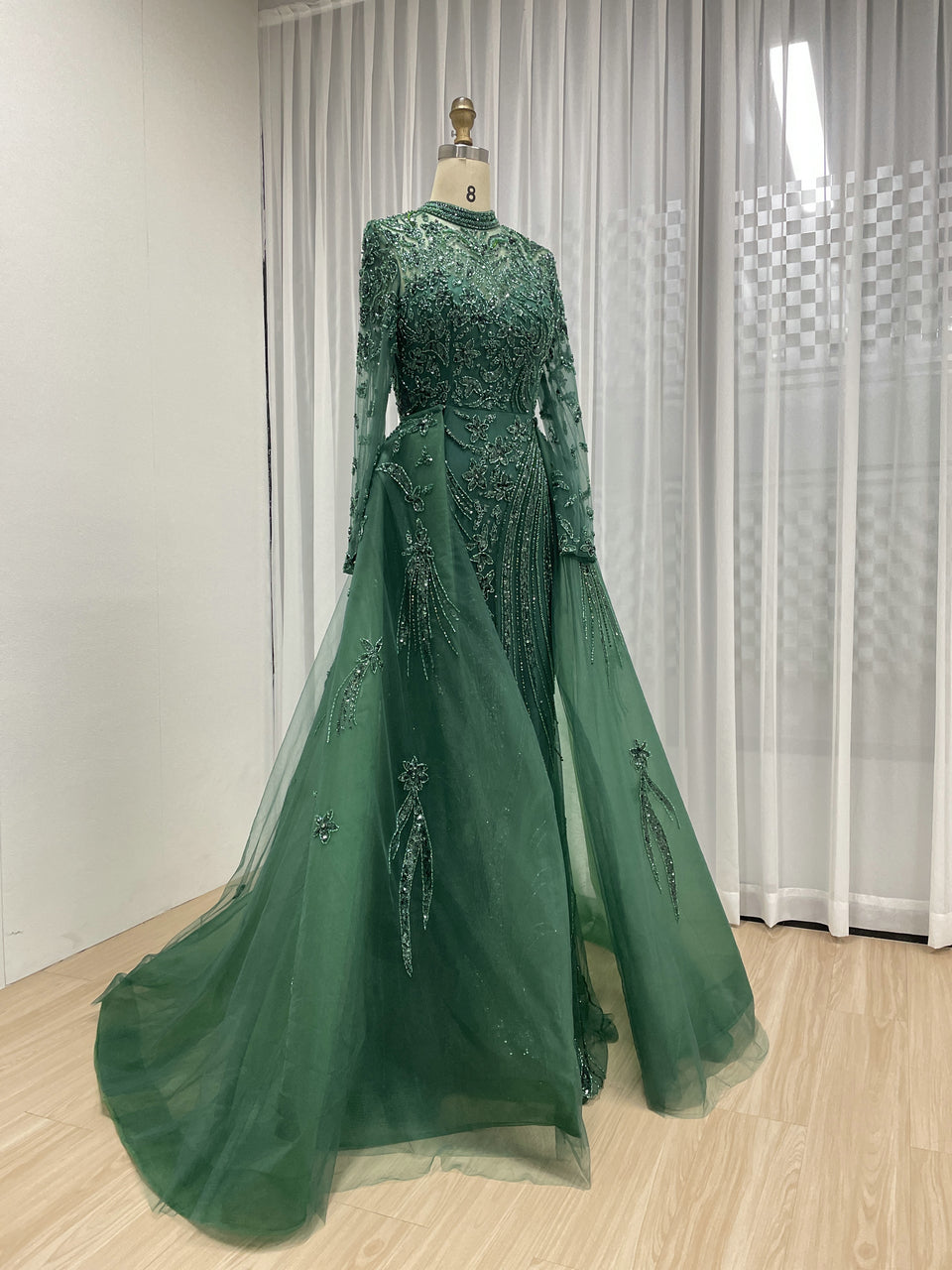 Green Long Sleeve Beaded A-Line Evening Gown with Crystal Vine Pattern Prom Dress Women MY30035B