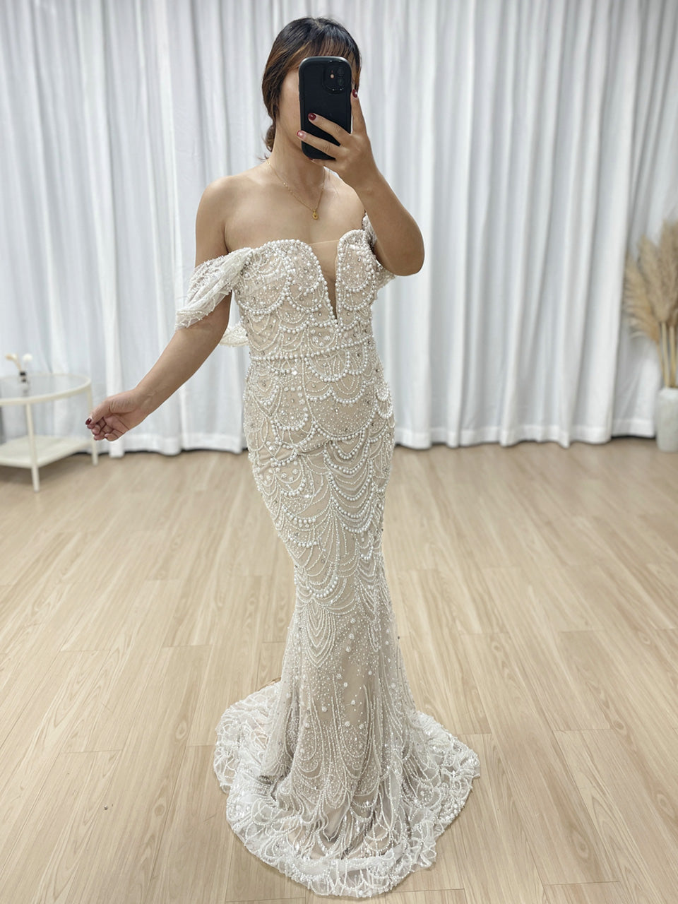 Sparkling Green Off-Shoulder V-Neck Pearl Mermaid Gown Luxury Evening Wear MY30068-2