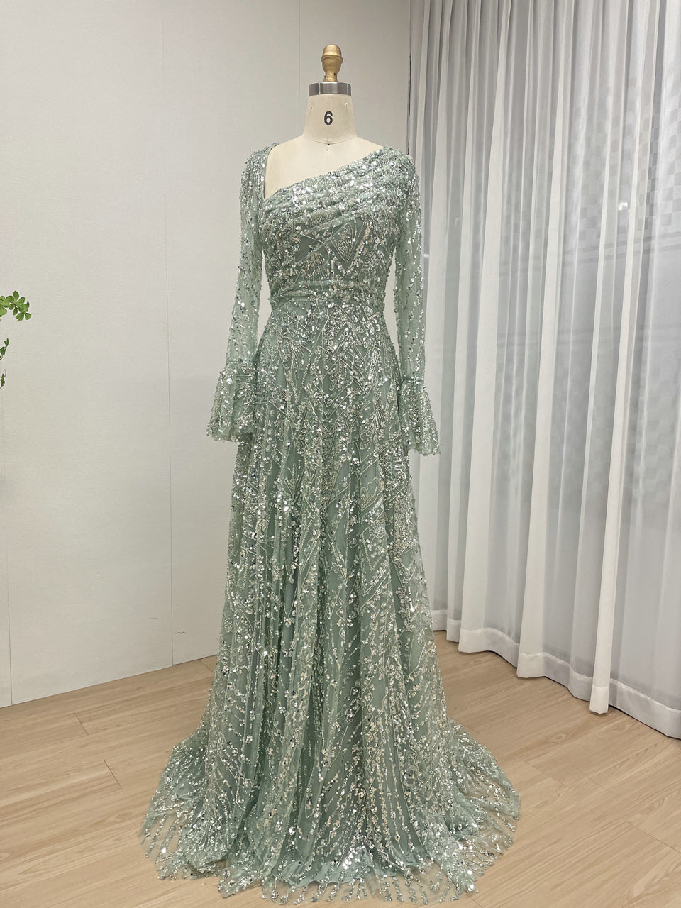 Elegant Sequined Flared Sleeves Flowing Skirt Luxury Evening Wear for Special Occasions MY30089-2
