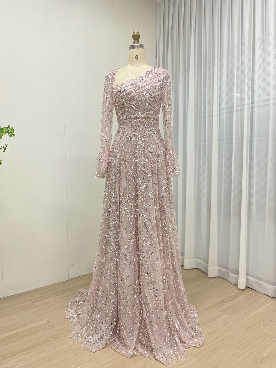 Elegant Sequined Flared Sleeves Flowing Skirt Luxury Evening Wear for Special Occasions MY30089-2