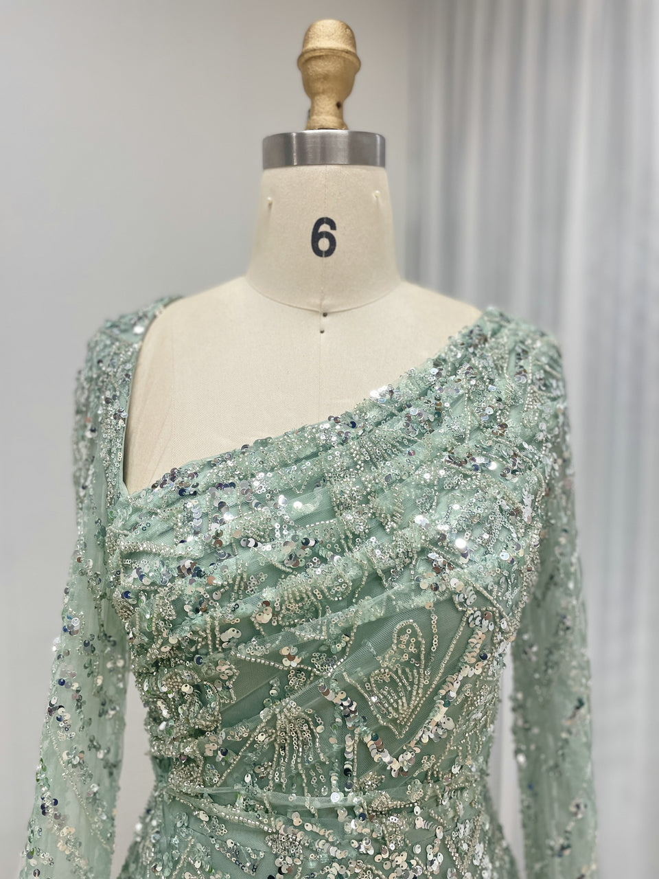 Elegant Sequined Flared Sleeves Flowing Skirt Luxury Evening Wear for Special Occasions MY30089-2