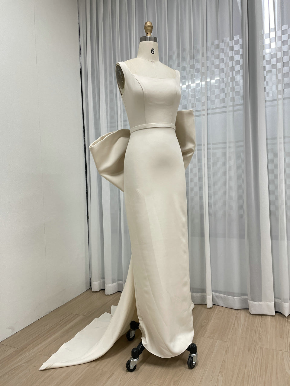 Bejge Spaghetti straps Mermaid Gown Large Bow Train Bridal Gala Wear MY30132-3