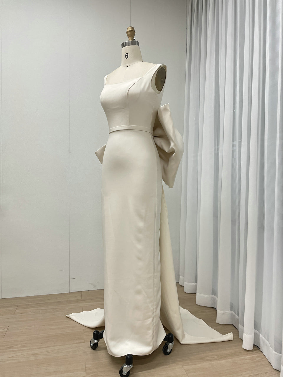 Bejge Spaghetti straps Mermaid Gown Large Bow Train Bridal Gala Wear MY30132-3