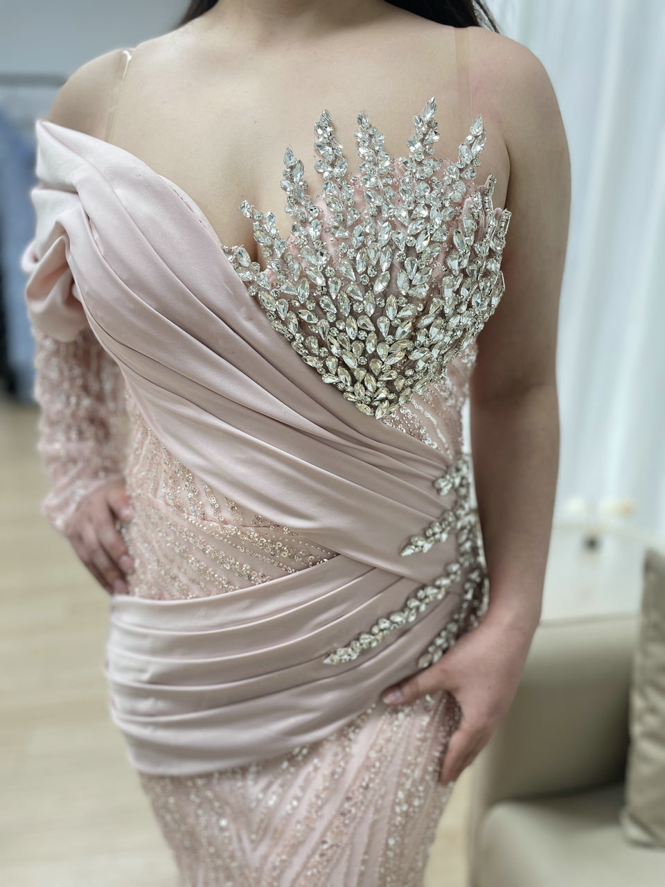 Chic Off-Shoulder Pink Gown for Gala Nights MY30138