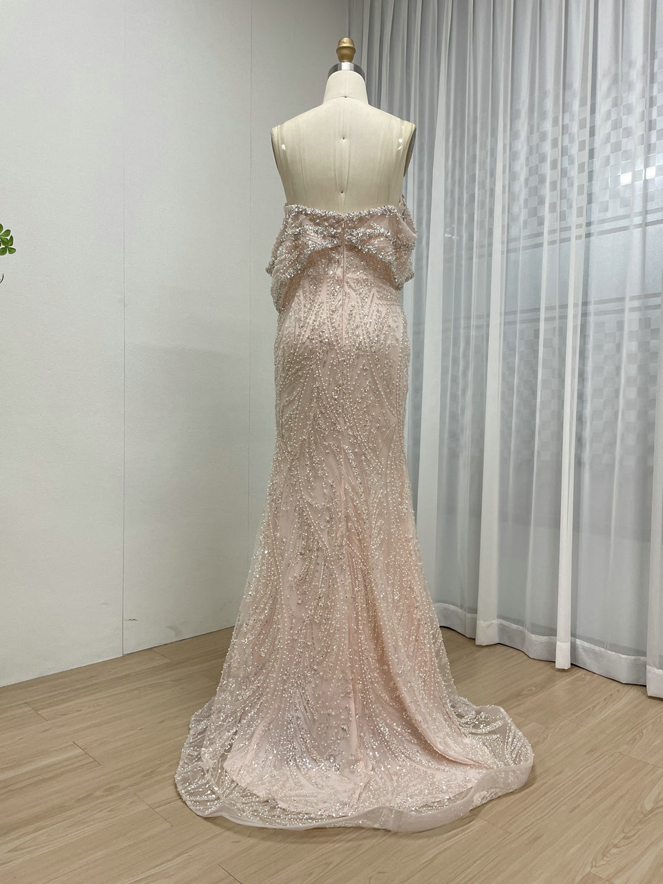 Blush Pink Off-Shoulder Beaded Mermaid Evening Dress Luxury Pearl Embellish MY30141