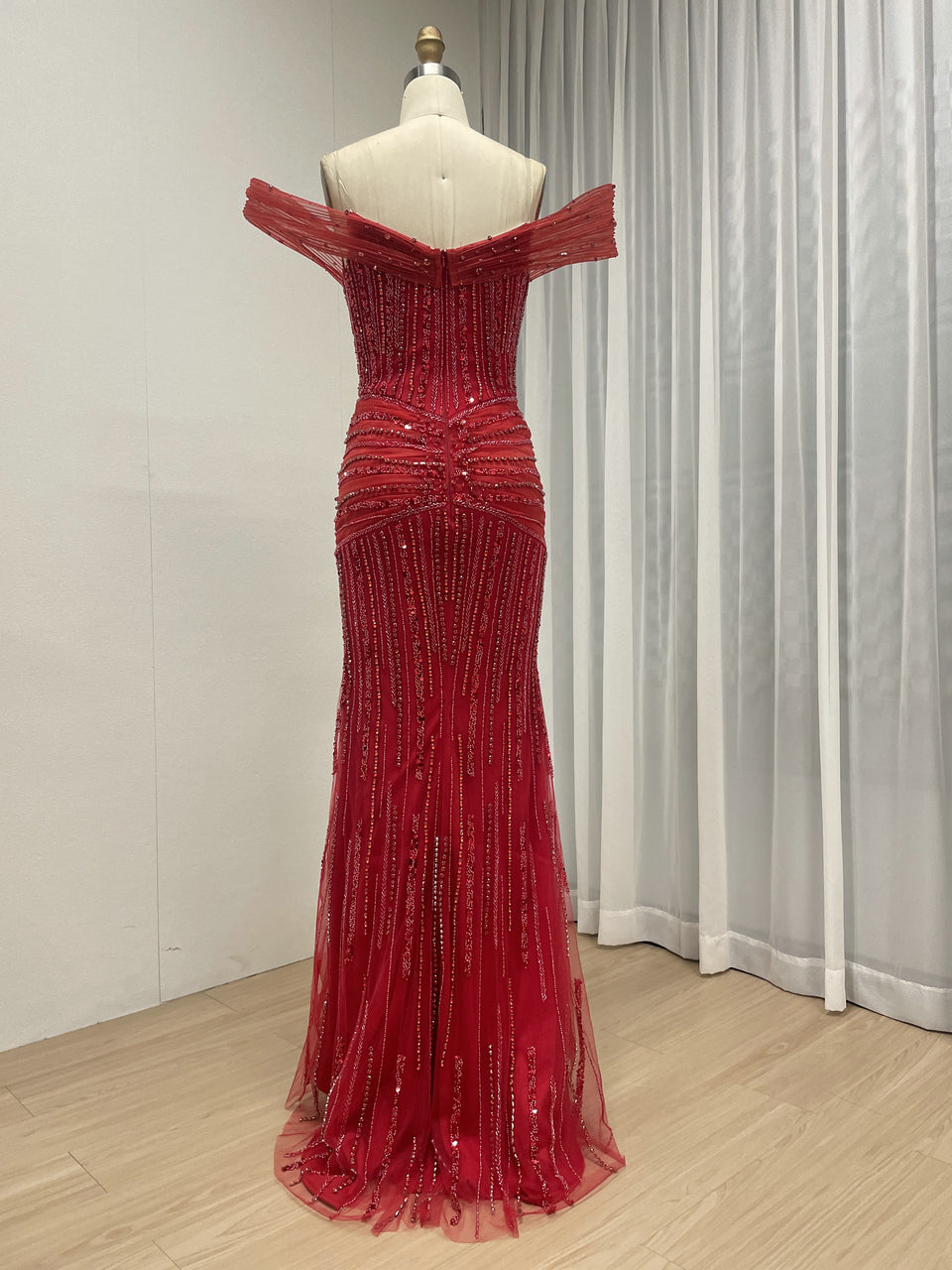 Champagne Off-Shoulder Beaded Mermaid Evening Dress Elegant Red Tulle Formal Gown MY30158