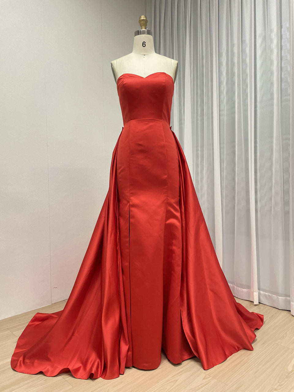 Luxury Pink Evening Wear with Satin Fabric Slit Detail Elegant Floor-Length MY30162