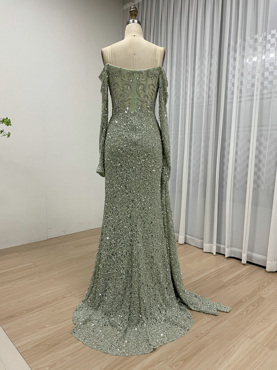 Green Mermaid Evening Dress Long Sleeve Off-Shoulder Sequins Formal Party Gown MY30171