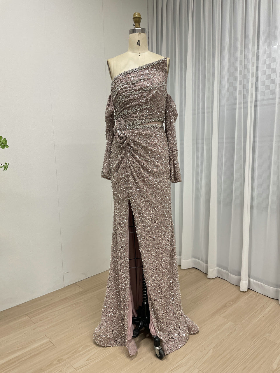 Elegant Sheath Long Dress High Slit for Formal Occasions MY30189