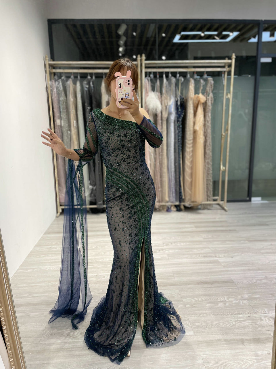 Exclusive Handmade Beading Long Sleeve Wedding Party Dress DDS025