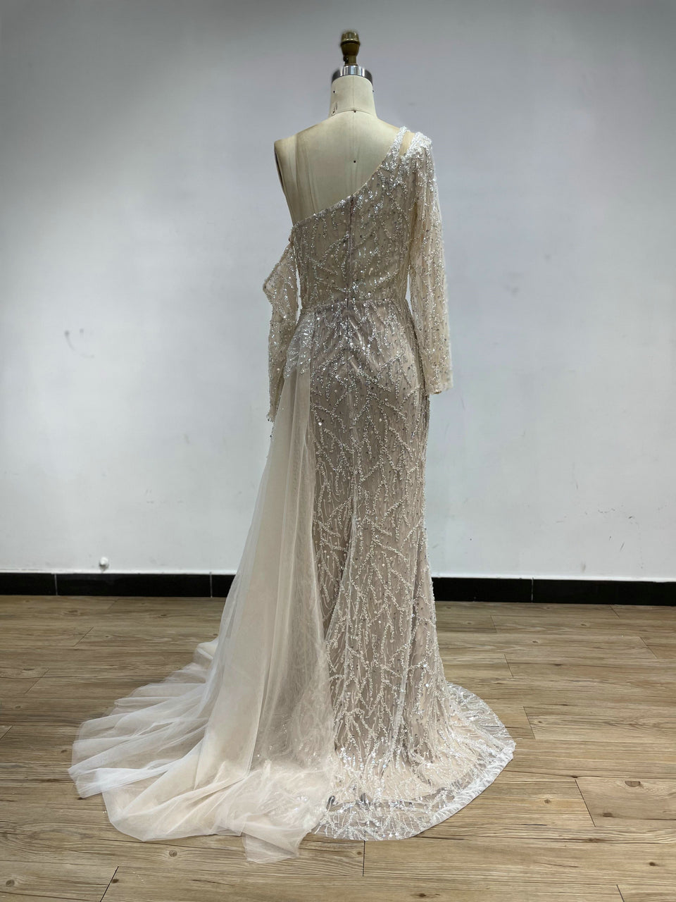 One Shoulder Sideskirt Long Sleeve Dress DDS052