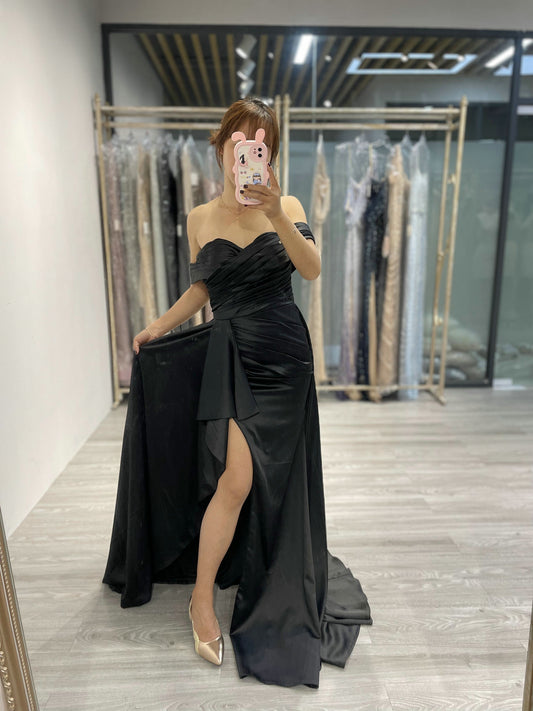 Beautiful Strapless Off Shoulder Ruffle Skirt Slit Black Evening Dress MC20005