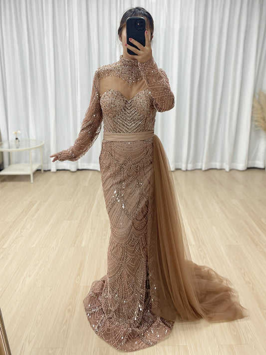 Gorgeous Long sleeves Crystal Beading Of The Bride Evening Gown With Elegant Side Skirt MB40378