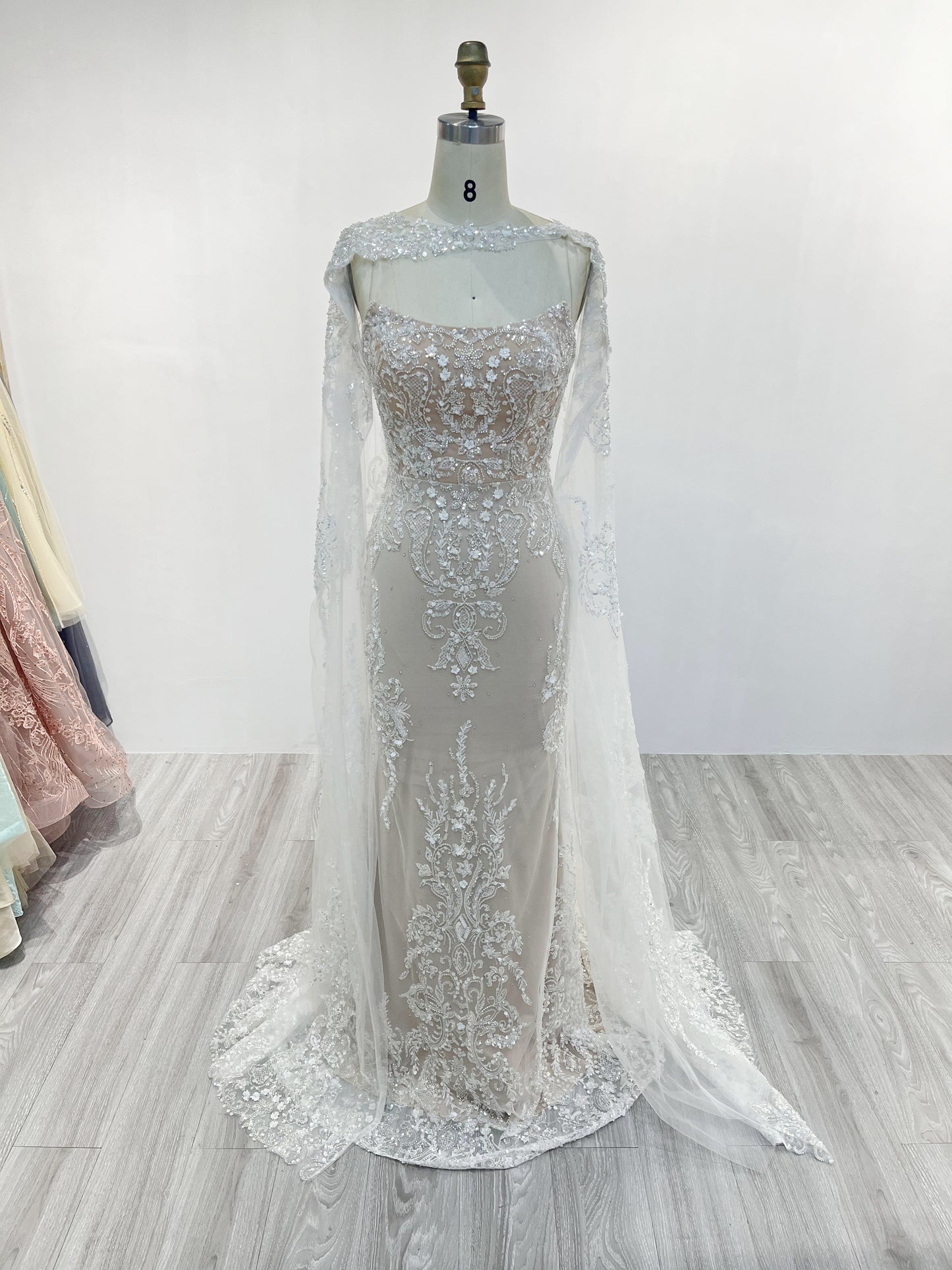 Exquisite Strapless Lace Embroidery Shoulder Cape Wedding Party Dress DDS044B