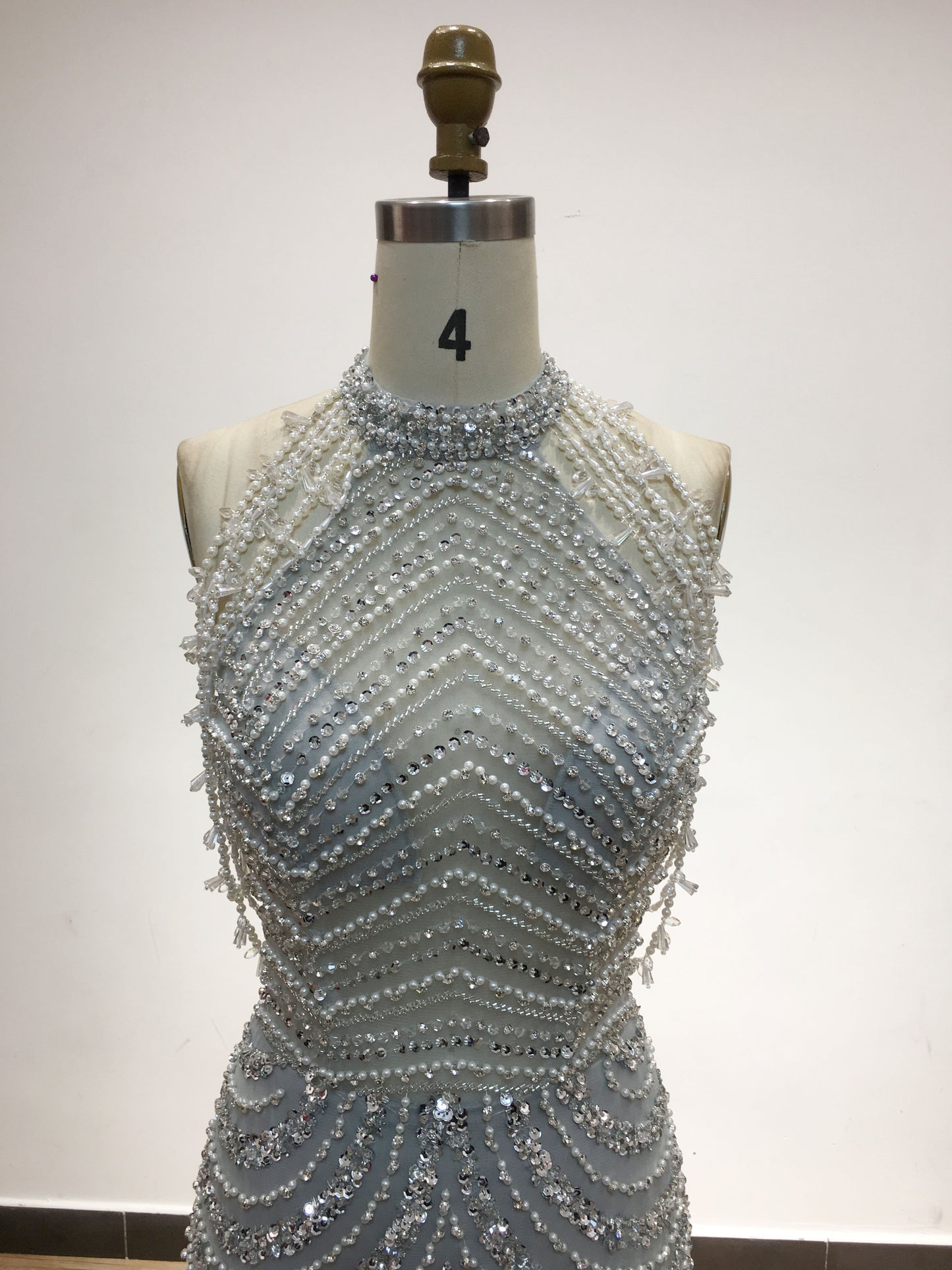 Luxury Halter Neck Handmade Beading Silver Engagement Evening Dress DUA001