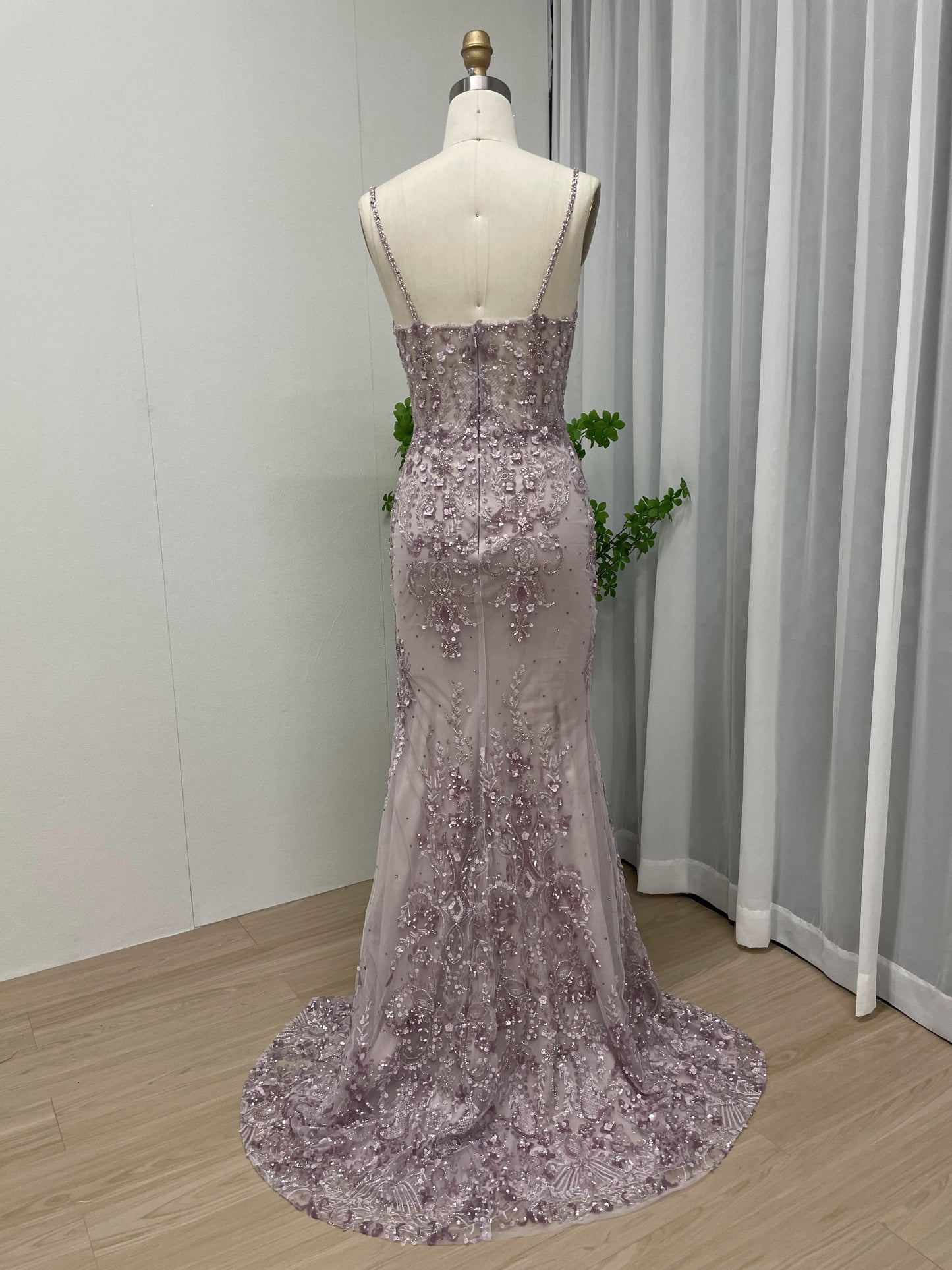 Strap Sweetheart Beading Lace Prom Dress GJE005