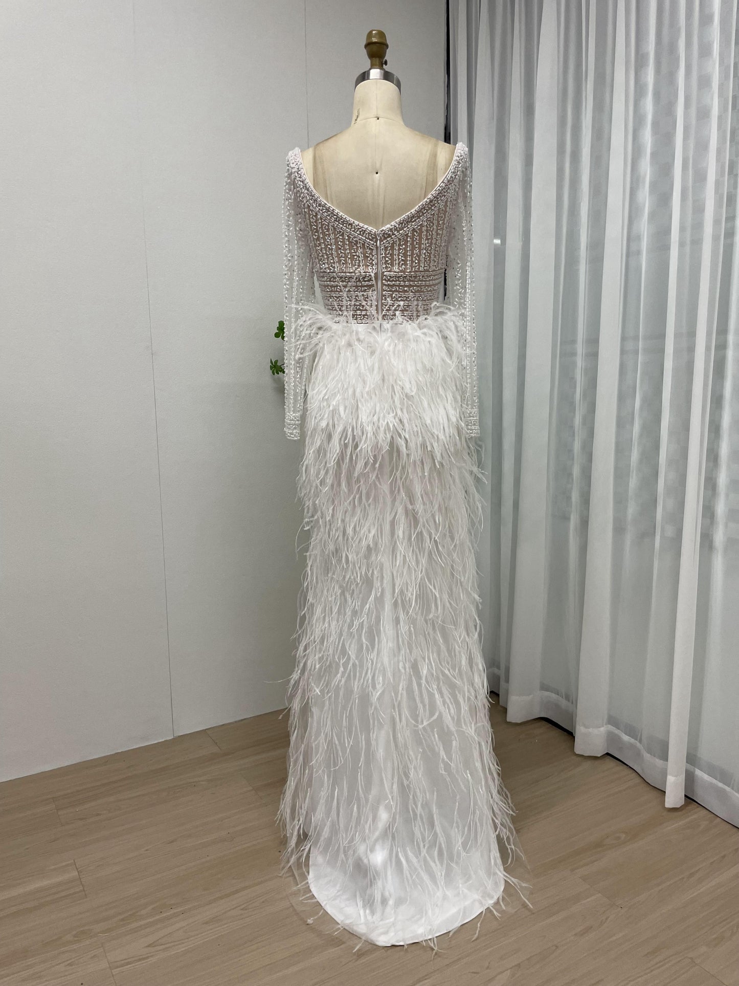 Luxurious Handmade Haute Couture Beading Feather Long Sleeve Evening Dress MB40060