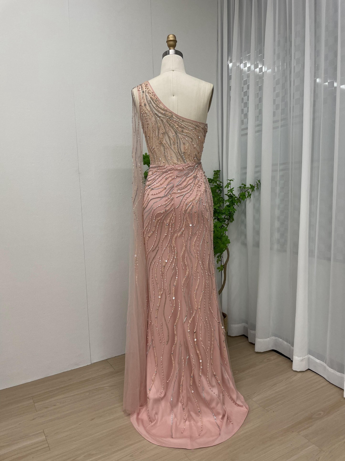 Luxury Handmade Beading Body Slim One Shoulder Cape Sleeve Evening Dress MB40118