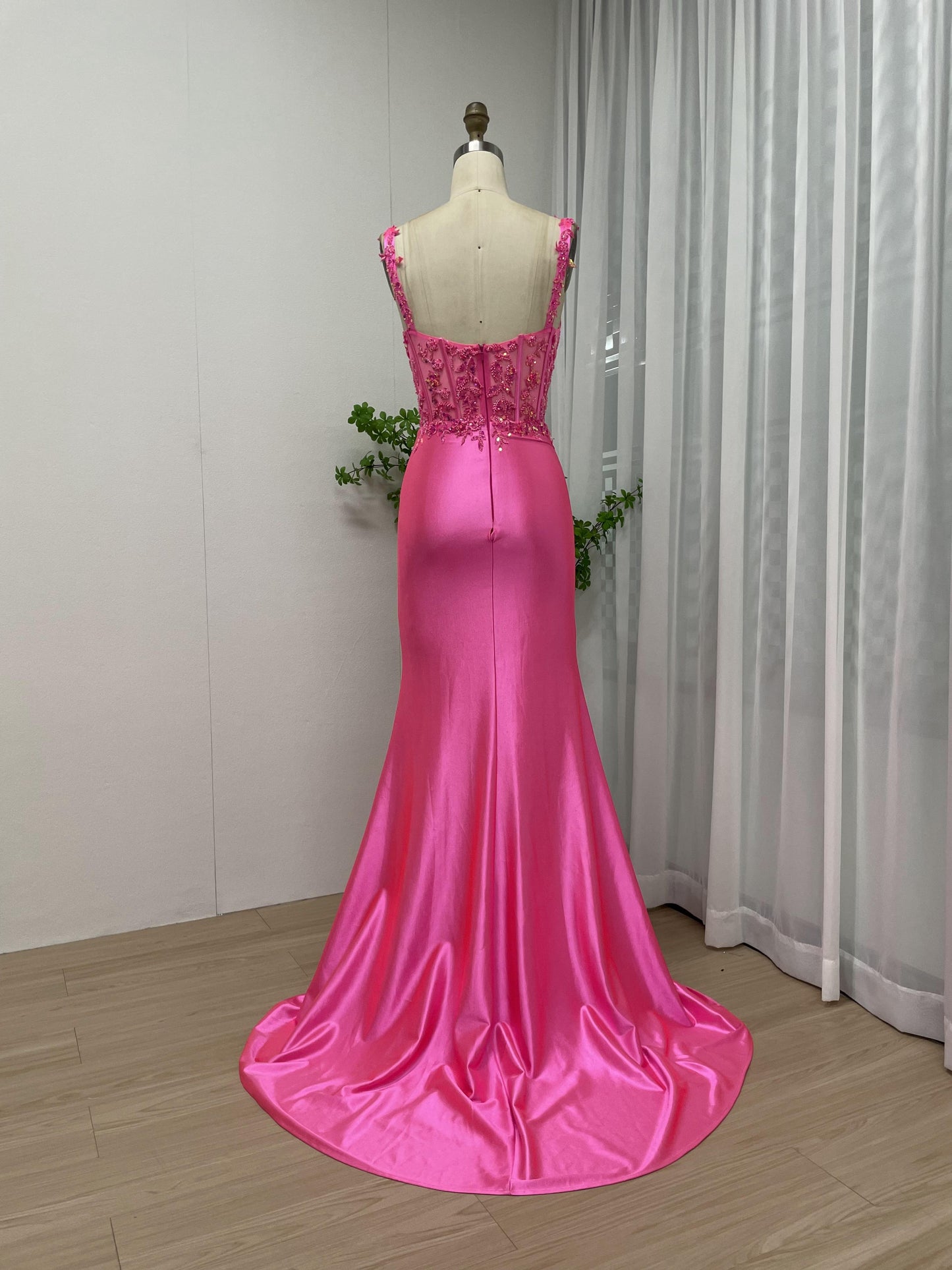 Elegant Small Strap Beading Lace Applique Satin Prom Dress MB40127