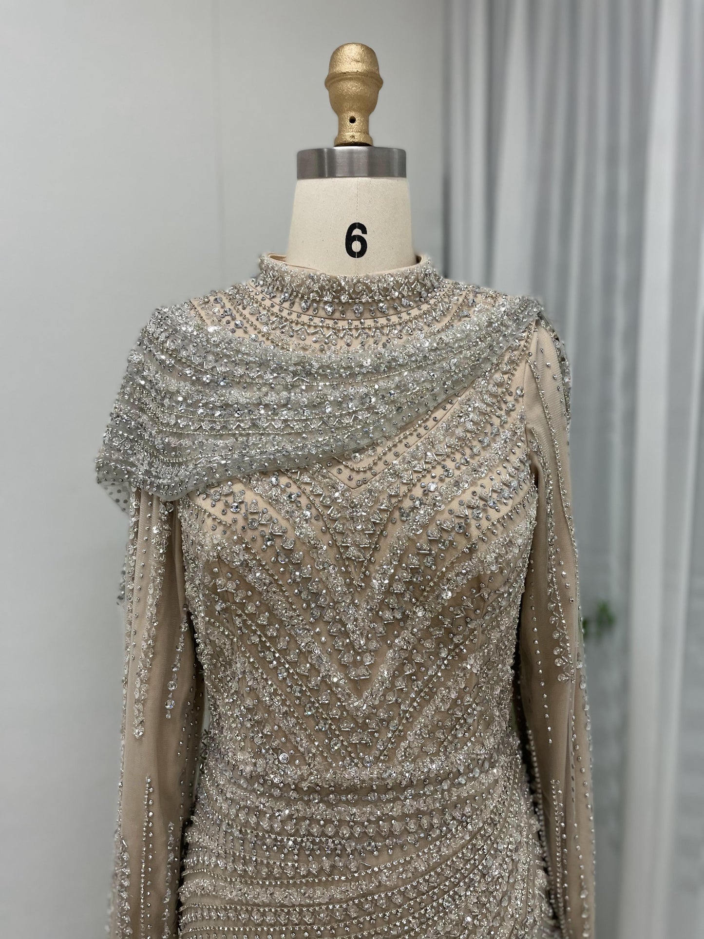 Luxury Haute Couture Beading Long Sleeve Muslim Evening Dress MB40149