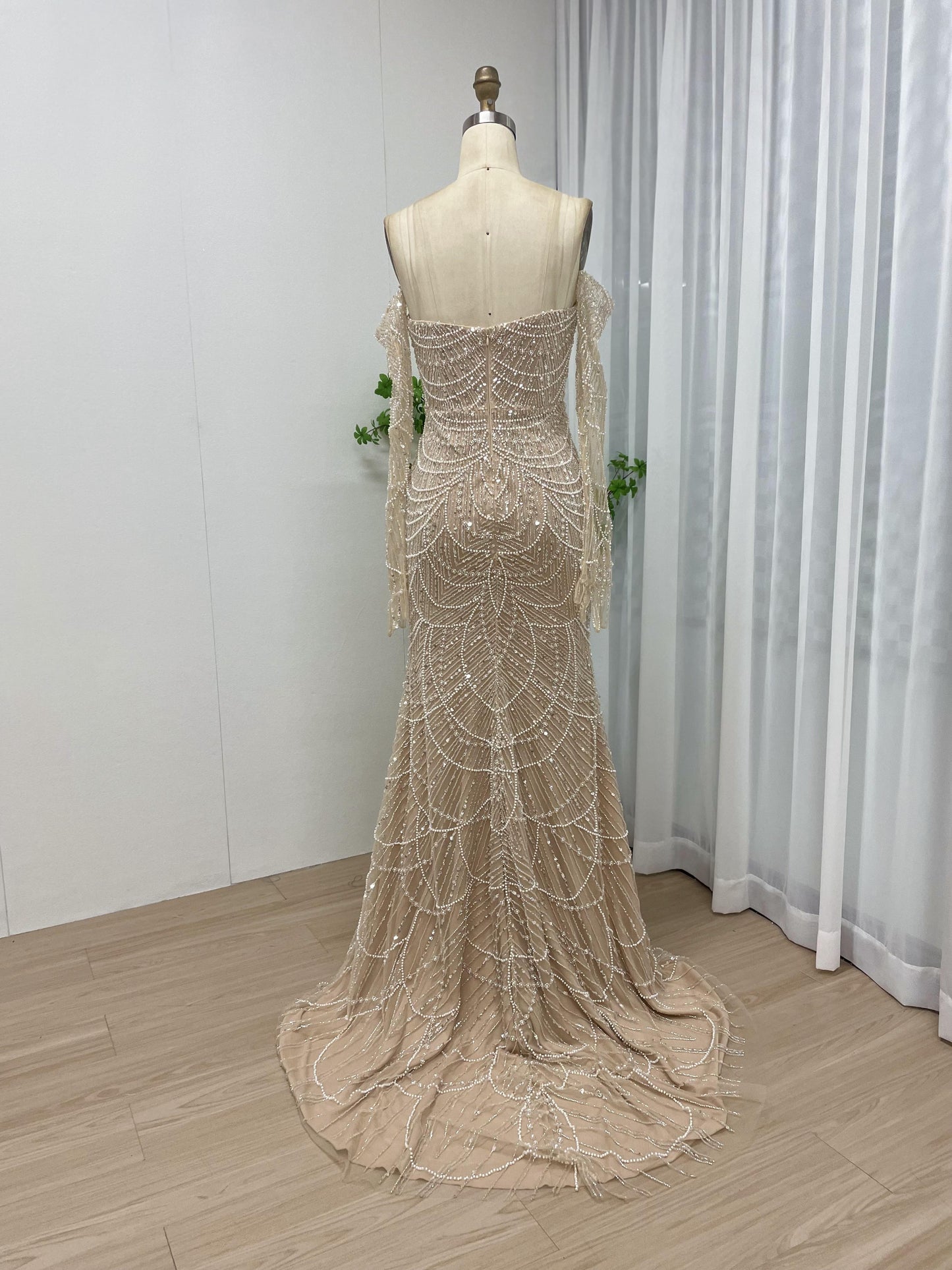 Exclusive Strapless Couture Beading Lace Evening Dress With Long Sleeve Glove MB40156