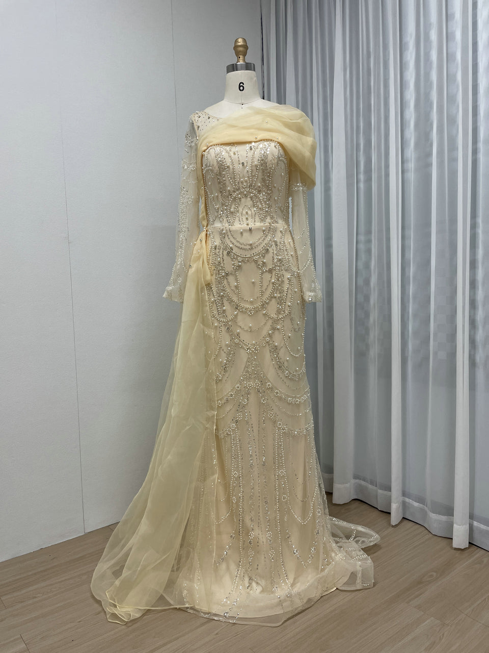 Elegant Couture Beading Lace Long Sleeve Side Skirt Wedding Party Evening Dress MB40258