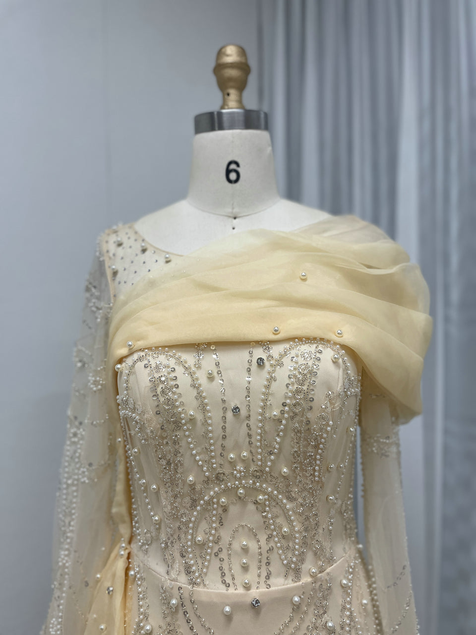 Elegant Couture Beading Lace Long Sleeve Side Skirt Wedding Party Evening Dress MB40258